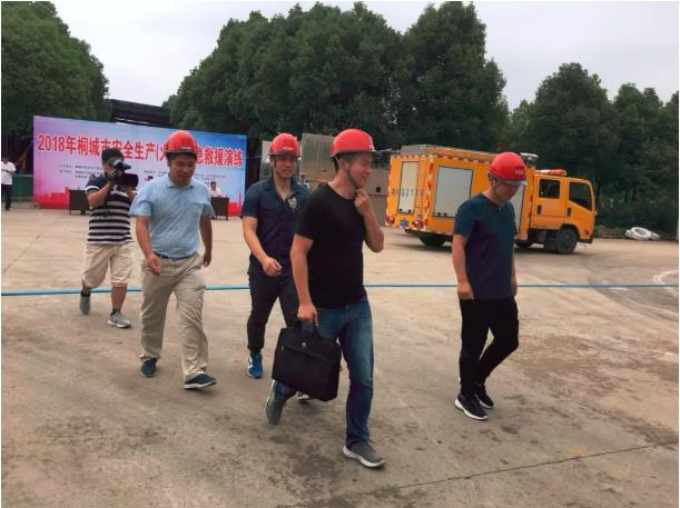 2018年桐城市安全生產（火災）應急救援演練 在鴻潤集團展開